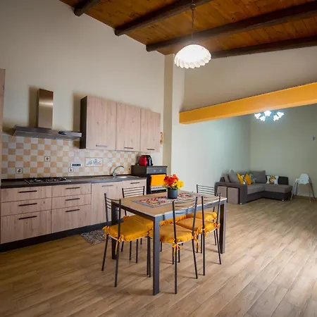 Casa Delle Cicale Апартаменты *