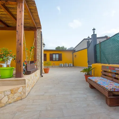 Casa Delle Cicale Apartment